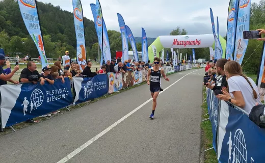 Bieg na 1 km cieszył się wielkim zainteresowaniem na Festiwalu Biegowym w Piwnicznej - 23